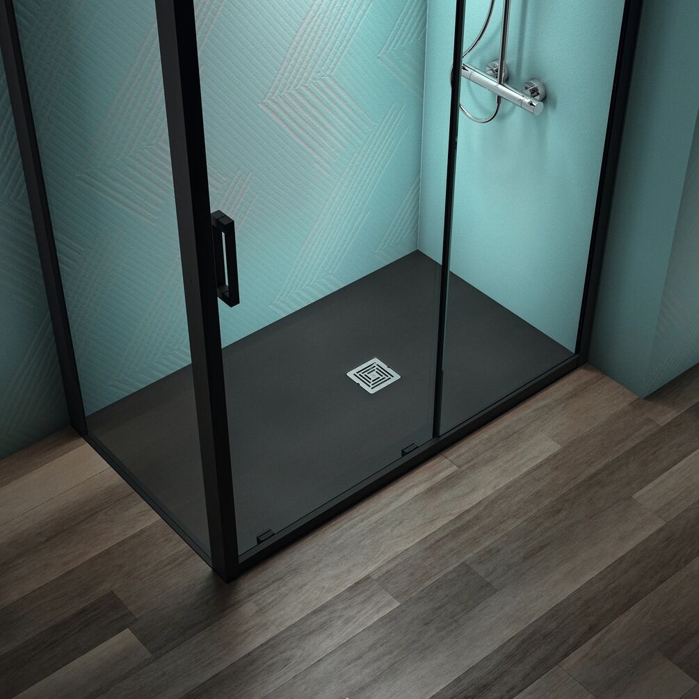 Lifestyle image of Ideal Standard Ultraflat S+ Jet Black 1400 x 800mm Stone Resin Shower Tray
